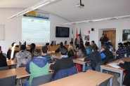 Presentación CéntiS a alumnos del IES Valle del Jerte