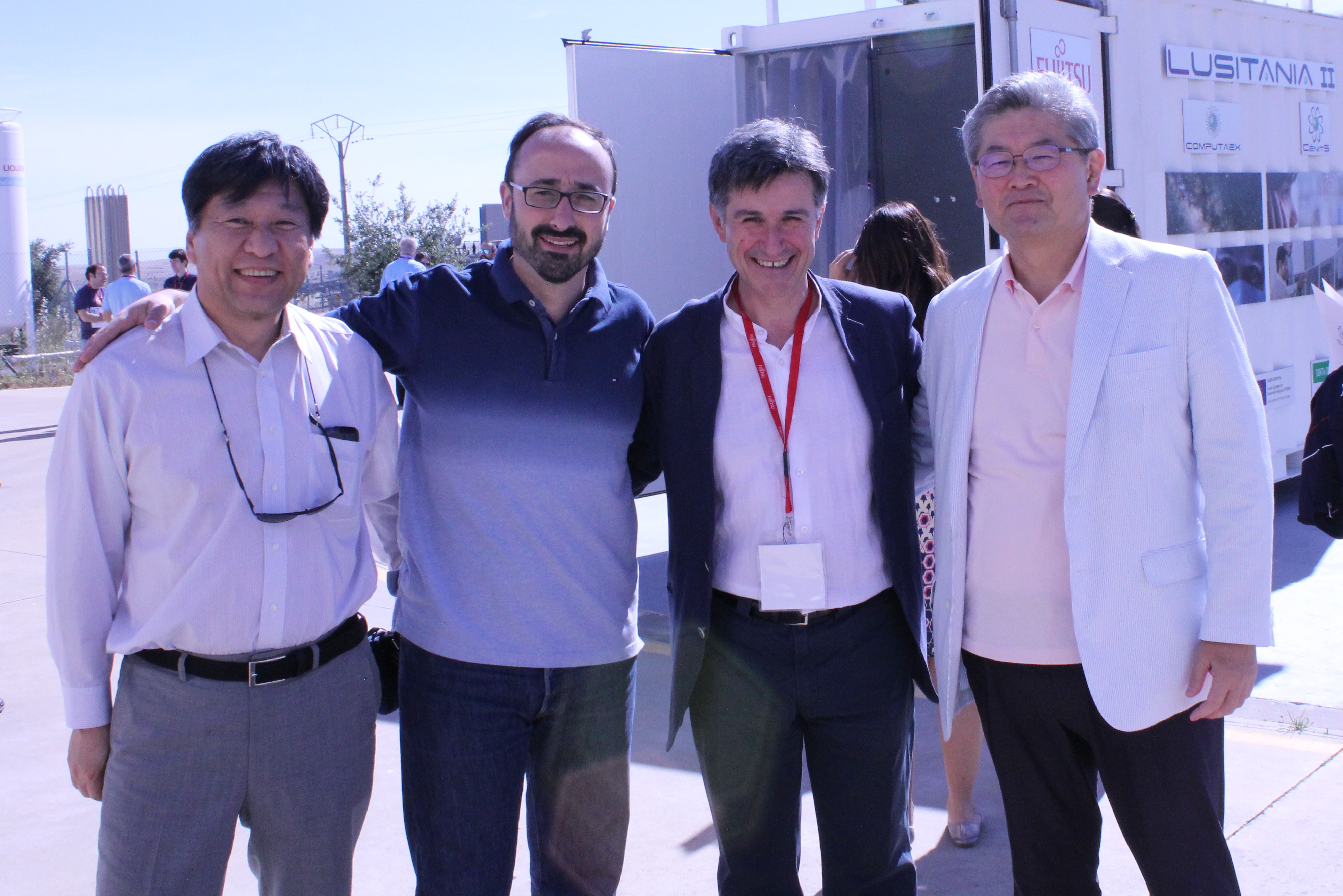 De izquierda a derecha, Takeshi Okuzumi, Fernando Egido, José Luis González y Masahiko Yamada